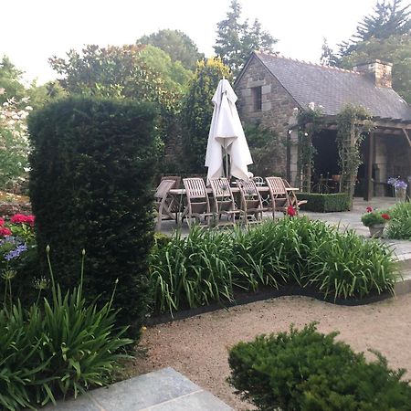 Manoir Des Bords De Rance Bed & Breakfast Plouer-sur-Rance Exterior photo
